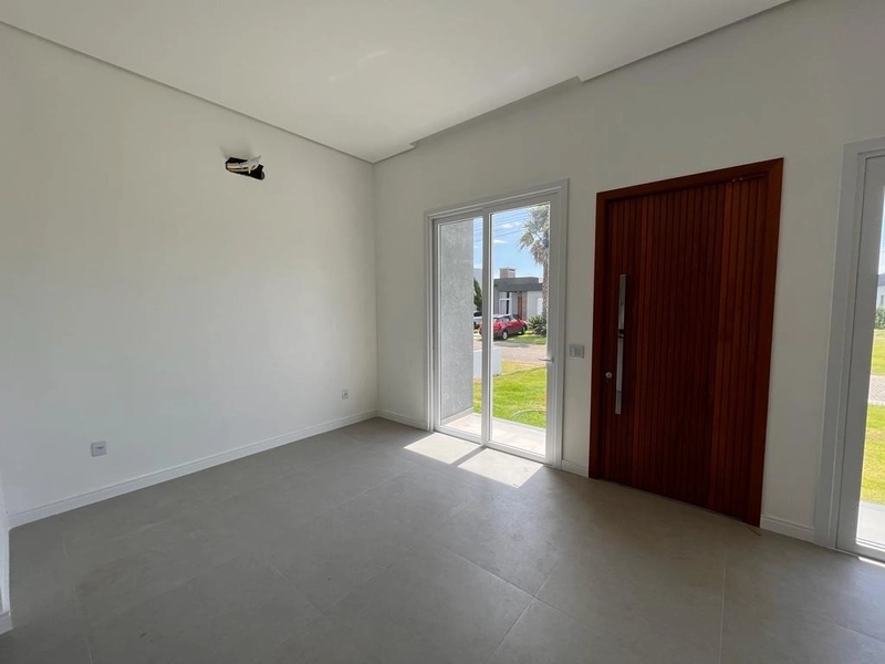 EXCELENTE CASA EM CONDOMÍNIO FECHADO EM CAPÃO DA CANOA: 20ª foto da galeria de imagens do imóvel