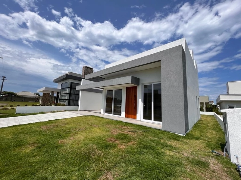 EXCELENTE CASA EM CONDOMÍNIO FECHADO EM CAPÃO DA CANOA: 3ª foto da galeria de imagens do imóvel