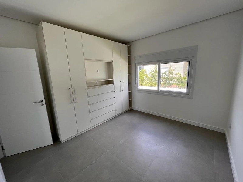 EXCELENTE CASA EM CONDOMÍNIO FECHADO EM CAPÃO DA CANOA: 27ª foto da galeria de imagens do imóvel