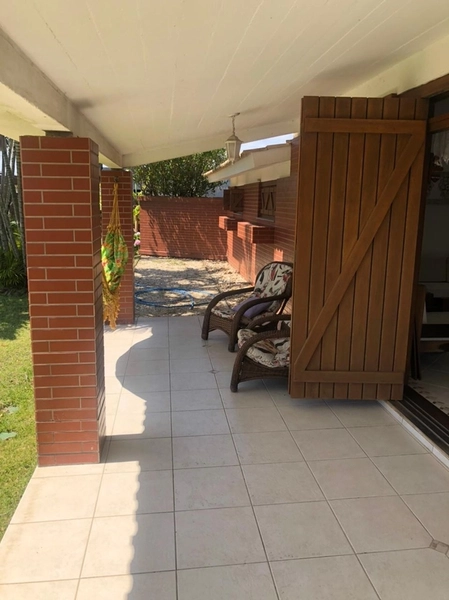 Belíssima casa de esquina em Xangri-lá, bairro Atlântida: 13ª foto da galeria de imagens do imóvel