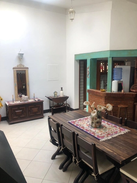 Belíssima casa de esquina em Xangri-lá, bairro Atlântida: 3ª foto da galeria de imagens do imóvel