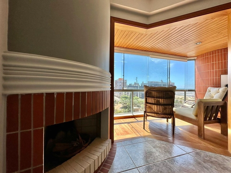 BELISSÍMO APARTAMENTO DE FRENTE PARA PRAÇA E COM VISTA PARA O  MAR: 18ª foto da galeria de imagens do imóvel