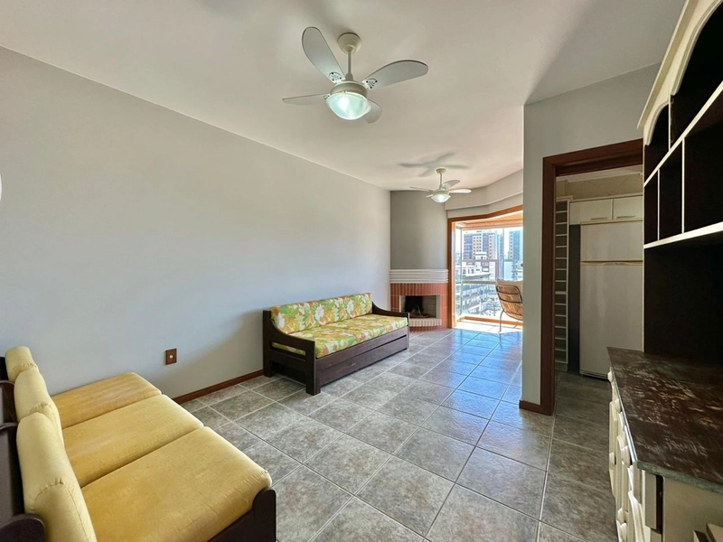 BELISSÍMO APARTAMENTO DE FRENTE PARA PRAÇA E COM VISTA PARA O  MAR: 2ª foto da galeria de imagens do imóvel