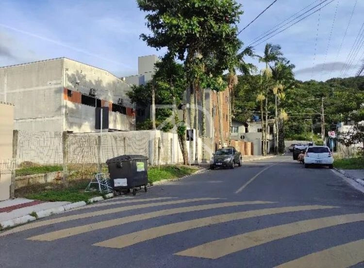 : 2ª foto da galeria de imagens do imóvel