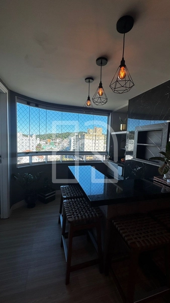 APARTAMENTO MOBILIADO E DECORADO, TABULEIRO EM CAMBORIÚ: 2ª foto da galeria de imagens do imóvel