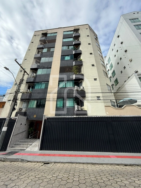 ALUGASSE CENTRO BALNEÁRIO CAMBORIU APTO 3 QUARTOS: 1ª foto da galeria de imagens do imóvel
