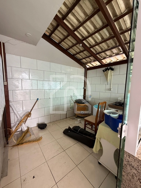 CASA MARAVILHOSA EM CAMBORIU SOZINHA NO TERRENO: 19ª foto da galeria de imagens do imóvel