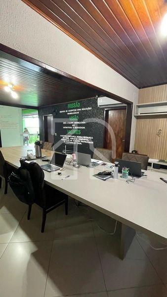 CASA PARA LOCAÇÃO ANUAL NO CENTRO DE CAMBORIÚ: 9ª foto da galeria de imagens do imóvel