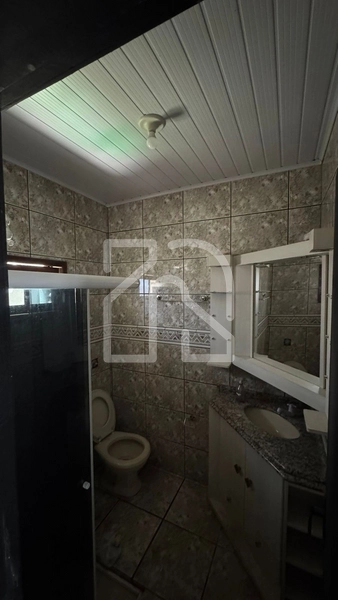 AMPLA CASA PARA LOCAÇÃO ANUAL NO CENTRO DE CAMBORIÚ: 7ª foto da galeria de imagens do imóvel