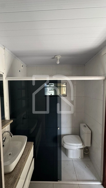 AMPLA CASA PARA LOCAÇÃO ANUAL NO CENTRO DE CAMBORIÚ: 6ª foto da galeria de imagens do imóvel