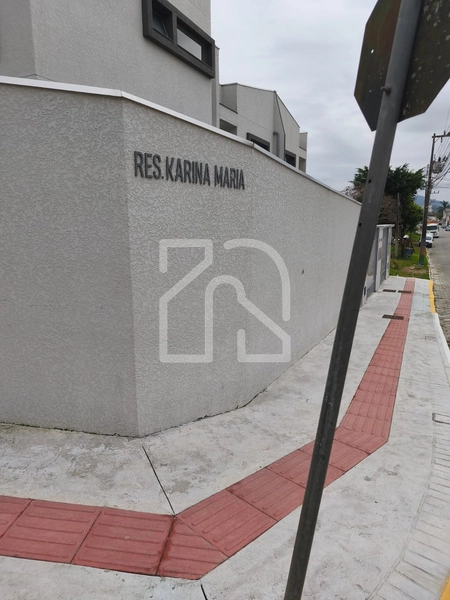 Sobrado novo à venda no Bairro Areias – 3 dormitórios, 1 suíte, próxim