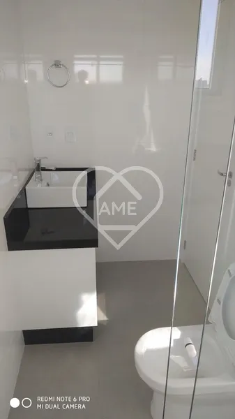 APARTAMENTO À VENDA NO EDIFÍCIO ESMERALDA CENTRO DE FOZ DO IGUAÇU: 5ª foto da galeria de imagens do imóvel