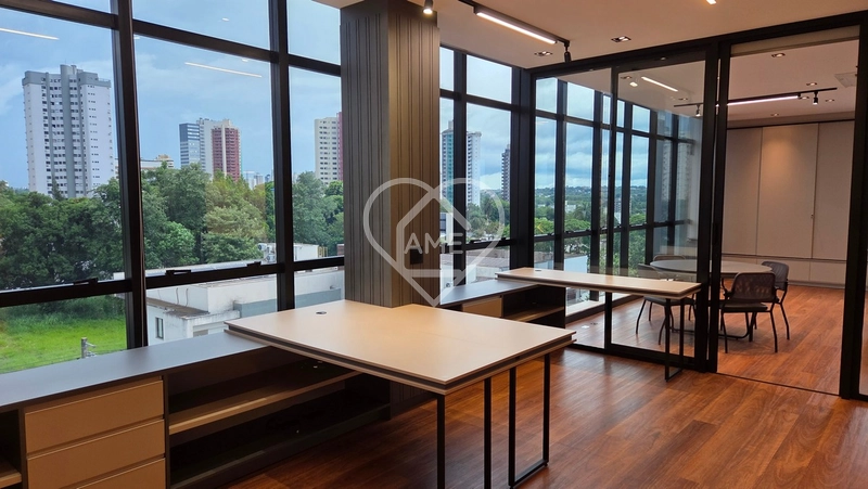 Sala Comercial de Alto Padrão à Venda no centro de Foz do Iguaçu/PR: 5ª foto da galeria de imagens do imóvel