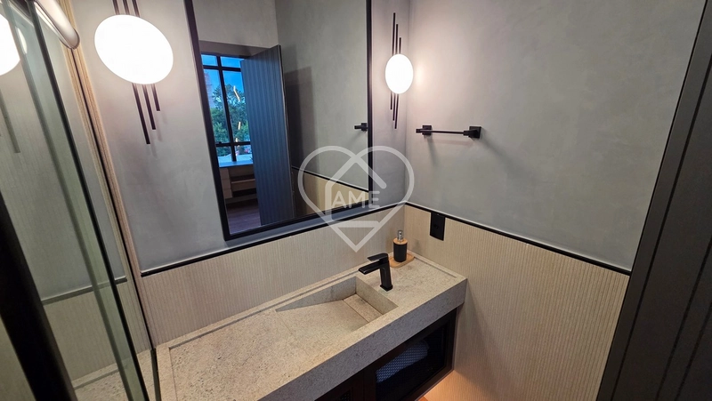 Sala Comercial de Alto Padrão à Venda no centro de Foz do Iguaçu/PR: 2ª foto da galeria de imagens do imóvel