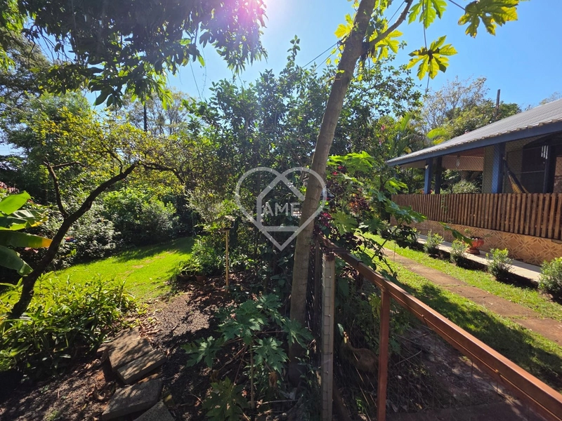 Casa charmosa em condomínio fechado com clima de chácara: 8ª foto da galeria de imagens do imóvel