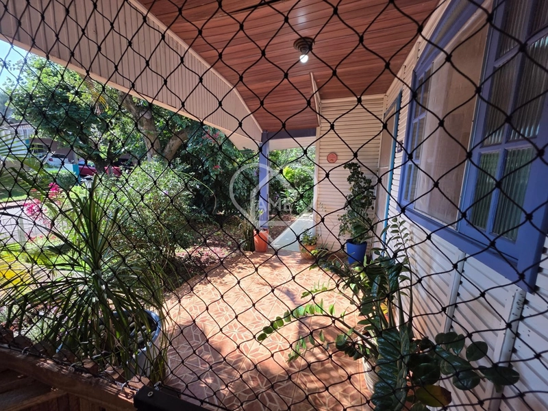 Casa charmosa em condomínio fechado com clima de chácara: 18ª foto da galeria de imagens do imóvel