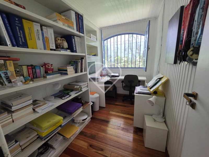 Casa charmosa em condomínio fechado com clima de chácara: 21ª foto da galeria de imagens do imóvel