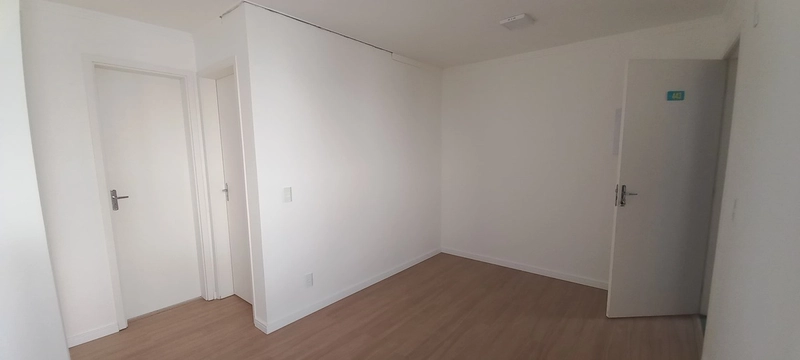 Apartamento á venda em Condomínio Clube: 4ª foto da galeria de imagens do imóvel