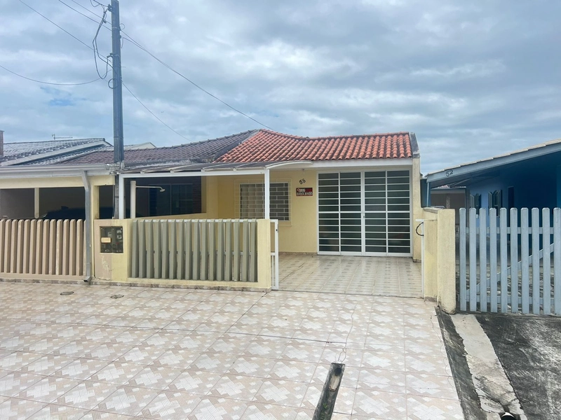 Casa com Piscina em Balneário Shangri-lá, Pontal do Paraná!: 2ª foto da galeria de imagens do imóvel
