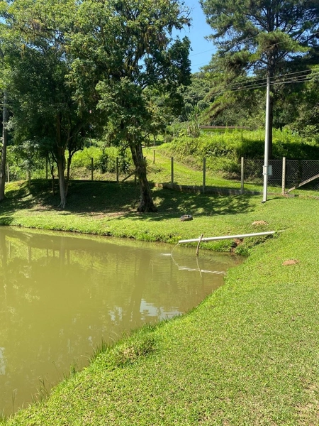 Belíssima Chácara à Venda em Três Córregos – Campo Largo/PR: 17ª foto da galeria de imagens do imóvel