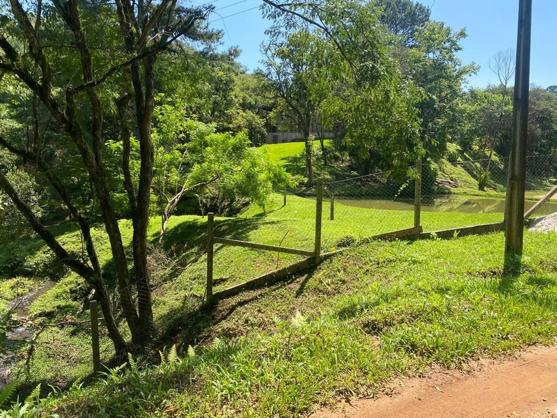Belíssima Chácara à Venda em Três Córregos – Campo Largo/PR: 18ª foto da galeria de imagens do imóvel