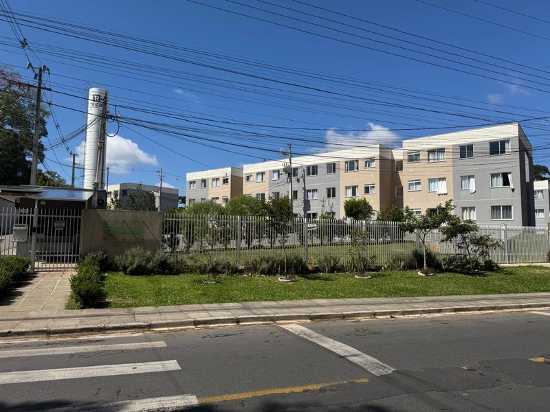 APARTAMENTO PERTINHO DO CENTRO DE CAMPO LARGO: 1ª foto da galeria de imagens do imóvel