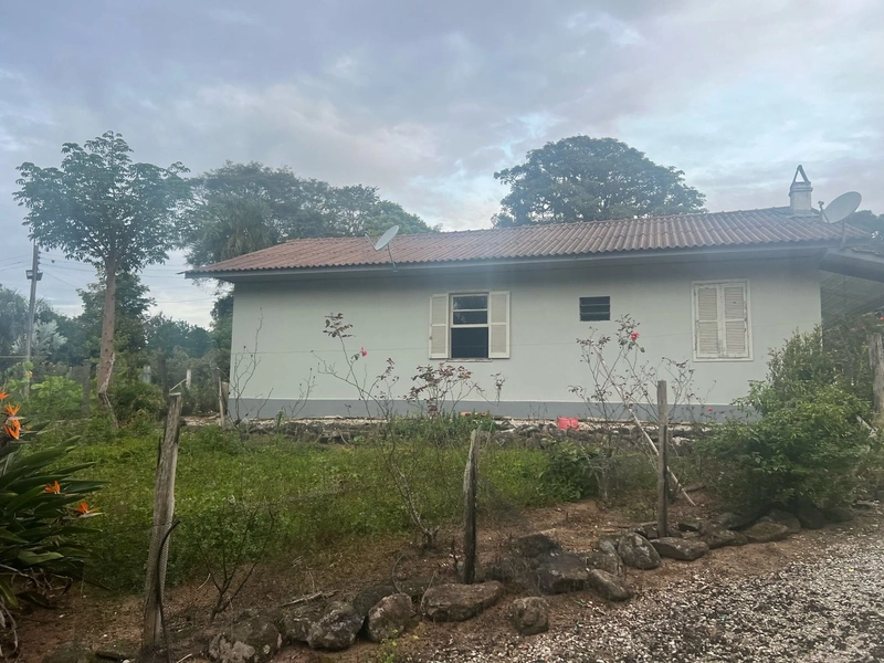 Chácara com 129.000m², água mineral e natureza em Bateias!: 4ª foto da galeria de imagens do imóvel
