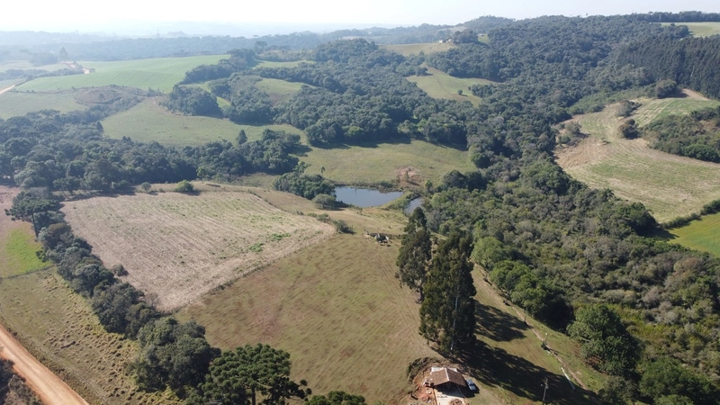 Terreno á venda! Chácara completa com tanques, casa e fácil acesso.: 37ª foto da galeria de imagens do imóvel