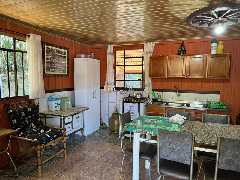Chácara á venda! Chácara completa com tanques, casa e fácil acesso.: 6ª foto da galeria de imagens do imóvel