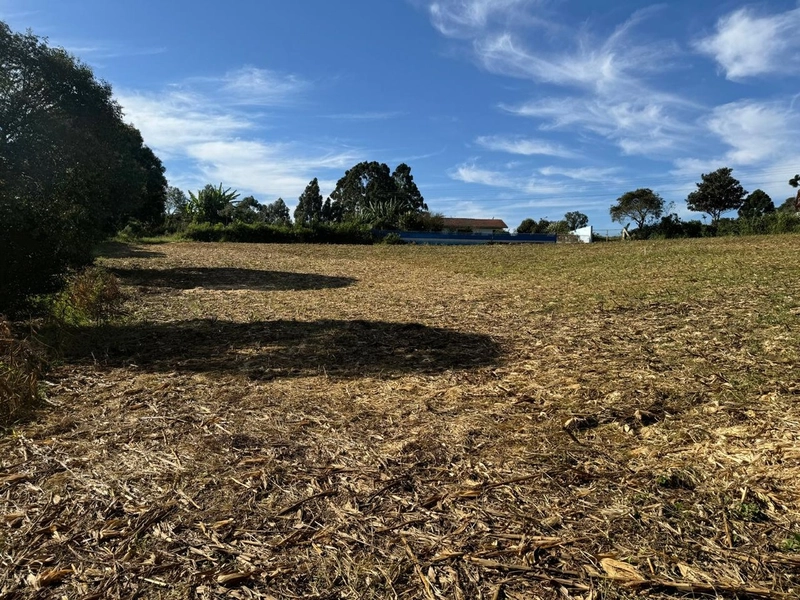 TERRENO DOS SEUS SONHOS EM LOCALIZAÇÃO PRIVELIGIADA: 2ª foto da galeria de imagens do imóvel