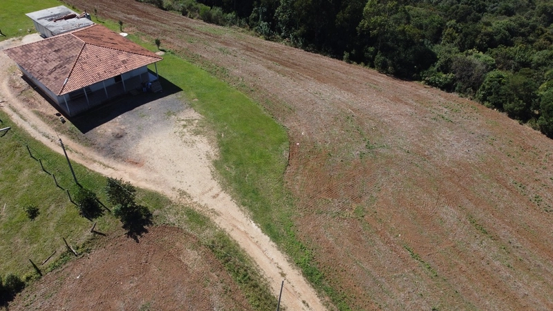 Chácara Formada com Duas Casas e uma Incrível Vista Panorâmica!: 5ª foto da galeria de imagens do imóvel