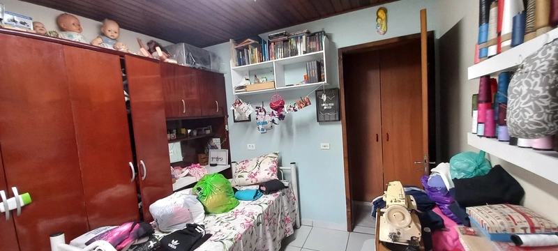 Casa com Amplo Terreno de esquina e Potencial Comercial Campo Largo!: 11ª foto da galeria de imagens do imóvel