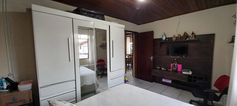 Casa com Amplo Terreno de esquina e Potencial Comercial Campo Largo!: 10ª foto da galeria de imagens do imóvel