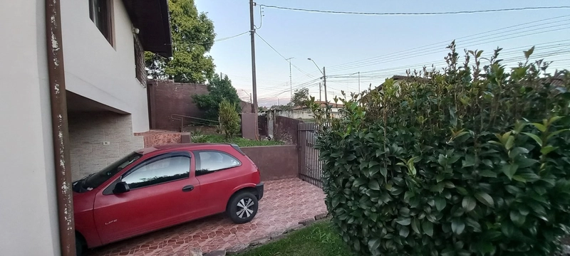 Casa com Amplo Terreno de esquina e Potencial Comercial Campo Largo!: 18ª foto da galeria de imagens do imóvel