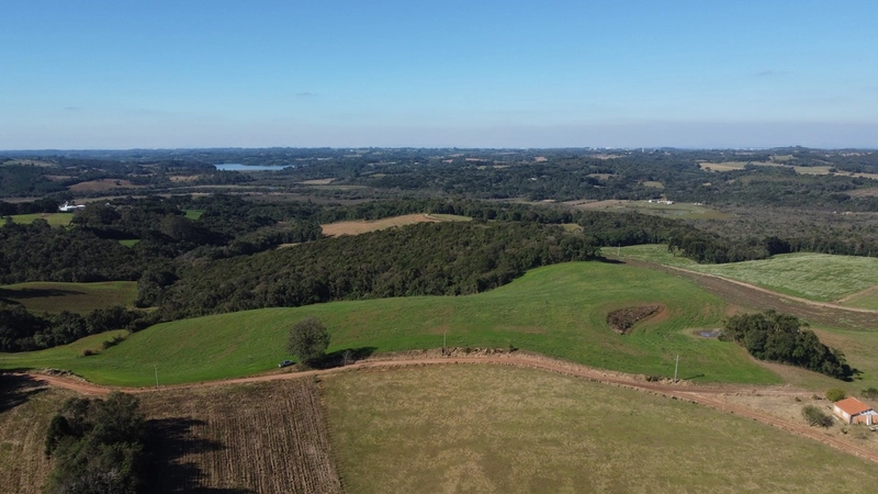 Terreno com vista de cinema a 10 min do centro de Campo Largo!: 25ª foto da galeria de imagens do imóvel