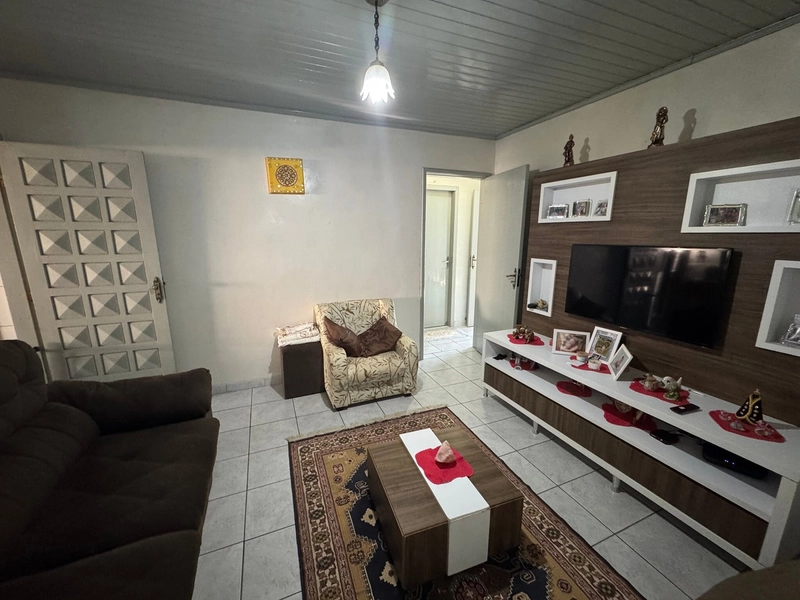 Imóvel com casa e comércio no Ouro Verde, ótima localização!: 6ª foto da galeria de imagens do imóvel
