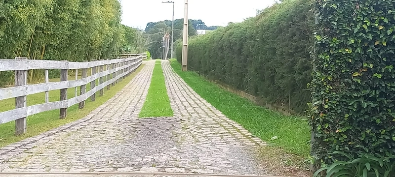 Chácara em condomínio particular na Estrada da Sereia: 3ª foto da galeria de imagens do imóvel