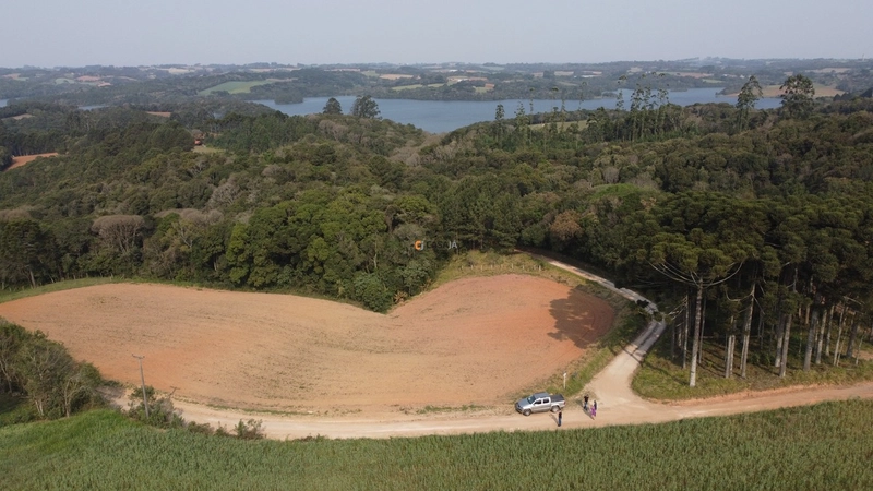 Terreno para Formação de Chácara Próximo ao Centro de Campo Largo: 1ª foto da galeria de imagens do imóvel