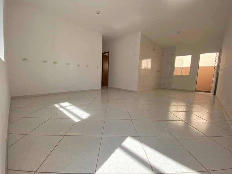 Casa em condomínio privativo a 2 quadras do mar e com Financiamento!!: 3ª foto da galeria de imagens do imóvel