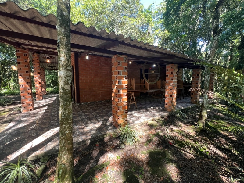 Linda Chácara à Venda!: 2ª foto da galeria de imagens do imóvel