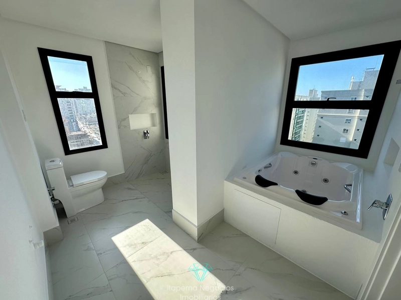 Apartamento com 4 suítes à venda em Meia Praia: 38ª foto da galeria de imagens do imóvel