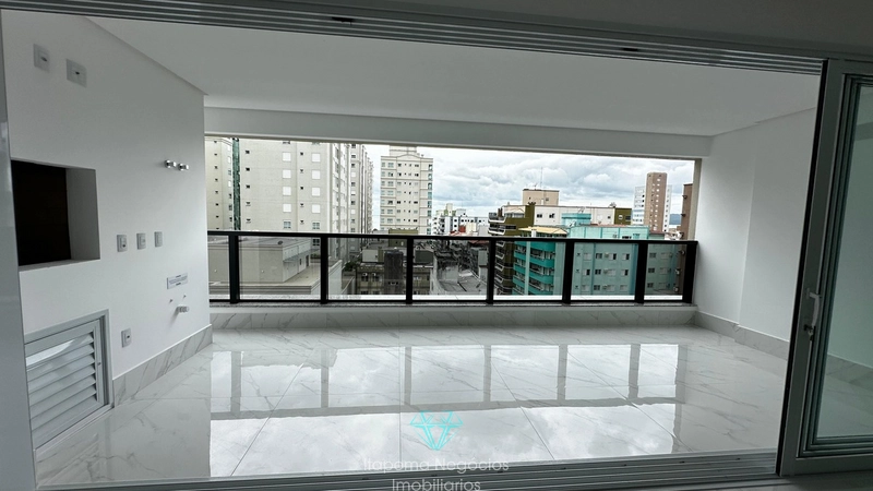 Apartamento diferenciado 4 suítes | 5 vagas: 9ª foto da galeria de imagens do imóvel