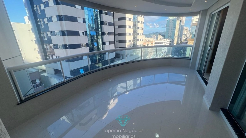 Apartamento 4 suítes (sendo 01 máster) Bem mobiliado.: 7ª foto da galeria de imagens do imóvel