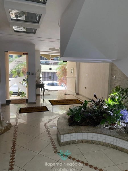 Apartamento 3 Dormitórios, sendo 1 suíte - Mobiliado - Quadra mar: 10ª foto da galeria de imagens do imóvel