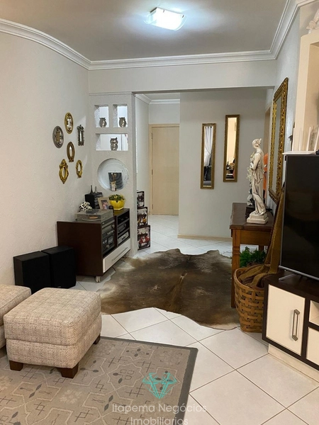 Apartamento 3 Dormitórios, sendo 1 suíte - Mobiliado - Quadra mar: 23ª foto da galeria de imagens do imóvel