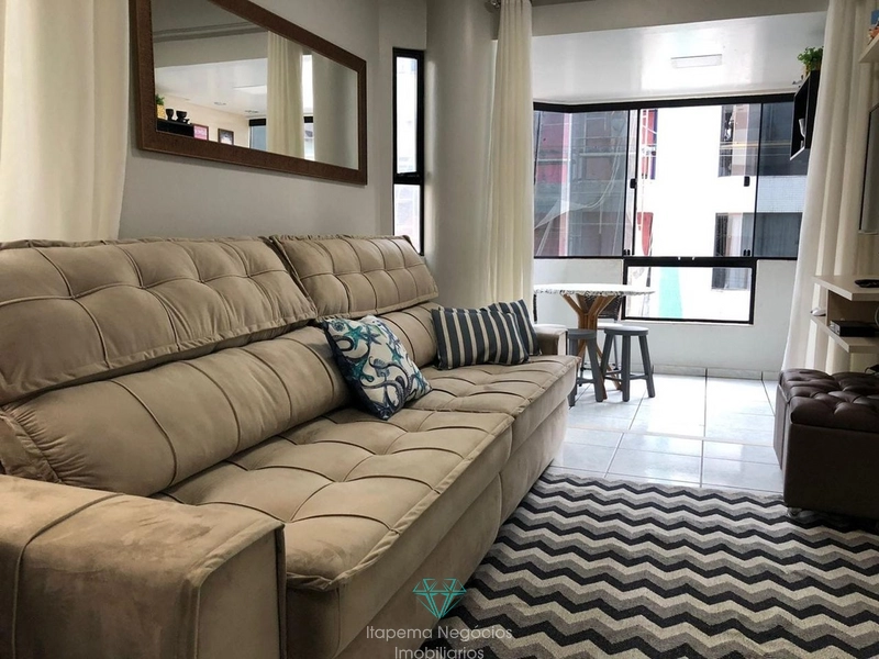 Apartamento 2 dormitórios 1 suíte, 1 vaga - Quadra mar: 1ª foto da galeria de imagens do imóvel
