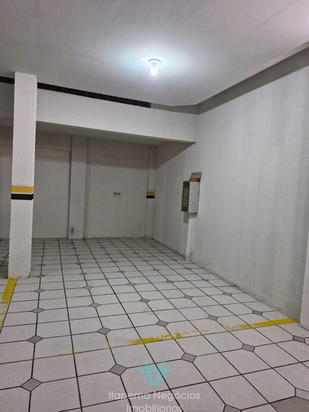 Apartamento 2 dormitórios 1 suíte, 1 vaga - Quadra mar: 17ª foto da galeria de imagens do imóvel