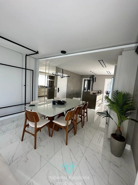 Localizado na quadra do mar - Apartamento 3 suítes, 3 vagas, Itapema.: 5ª foto da galeria de imagens do imóvel