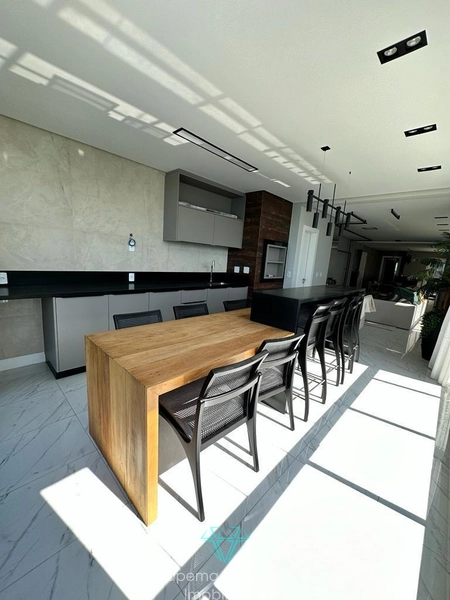 Localizado na quadra do mar - Apartamento 3 suítes, 3 vagas, Itapema.: 3ª foto da galeria de imagens do imóvel
