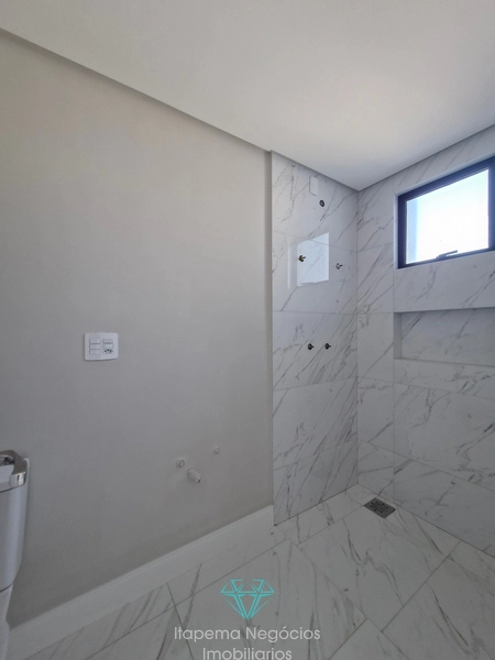 Localizado na quadra do mar - Apartamento 3 suítes, 3 vagas, Itapema.: 55ª foto da galeria de imagens do imóvel